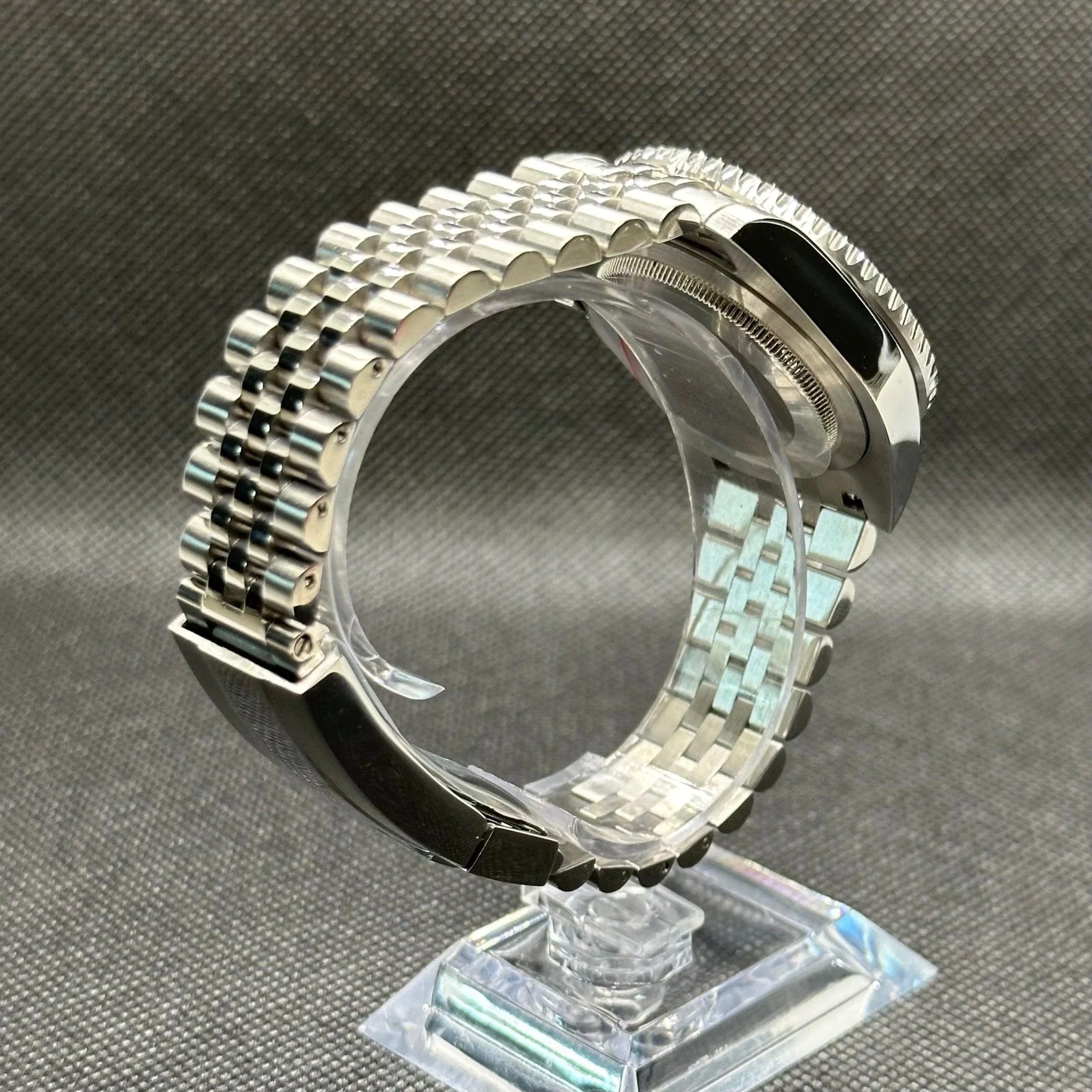 GMT Mod "Pepsi" Watch (Premium Dial) - Image 5