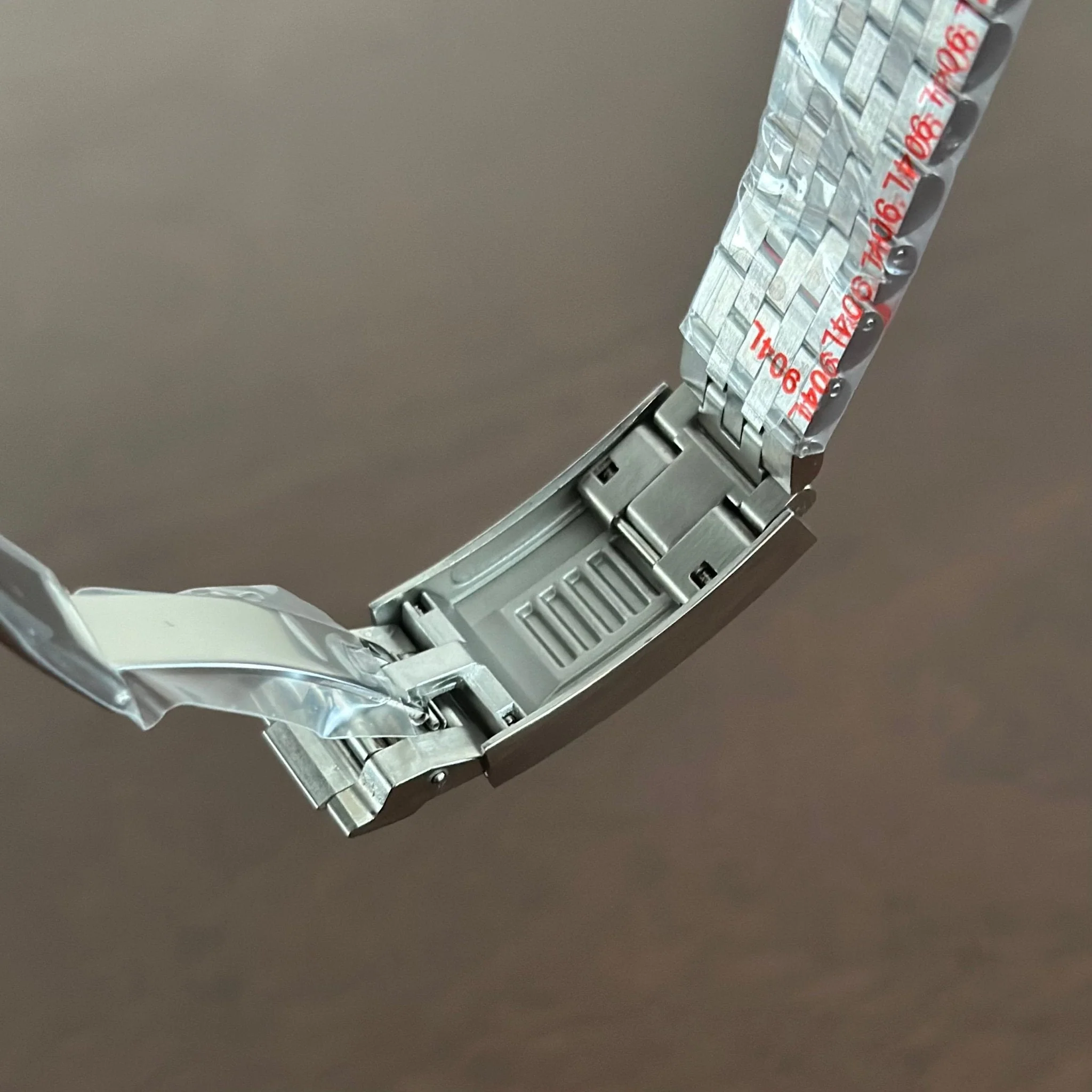 GMT Mod "Pepsi" Watch (Premium Dial) - Image 8